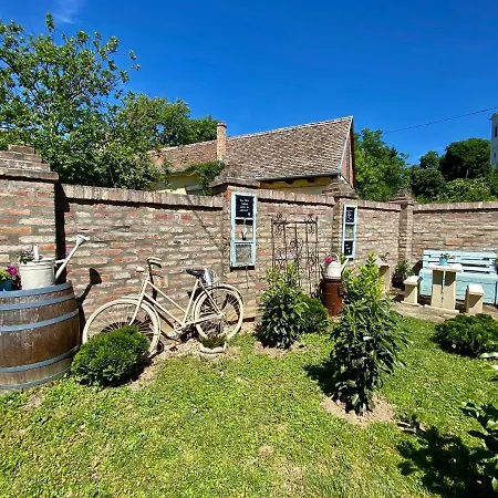 Apartament Biborlak Villány