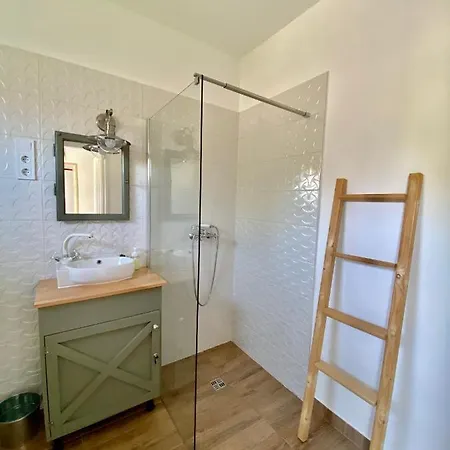 Biborlak Apartment