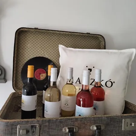 Bíborlak Apartman *